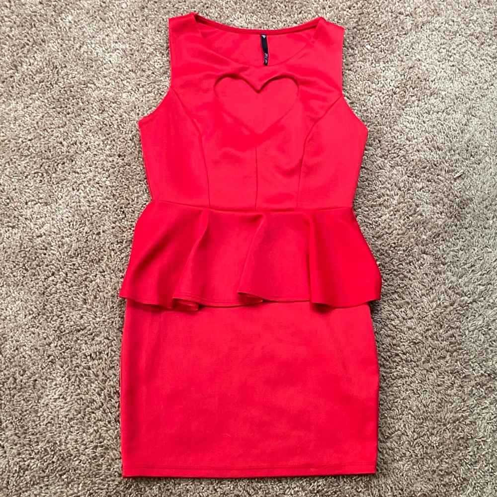 🍷Heart Key Hole Mini Dress🍷